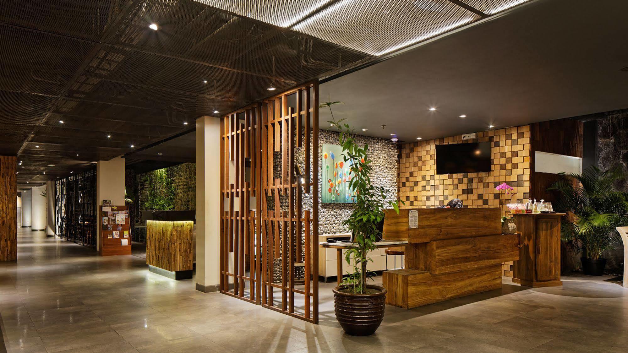 Hotel Daun Bali Seminyak Exterior foto